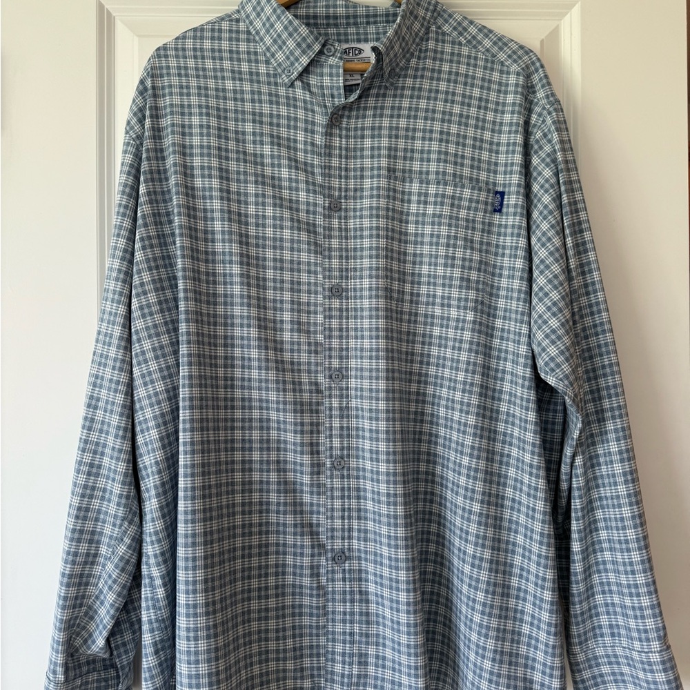 AFTCO Men's Blue Plaid Casual/Fishing Shirt